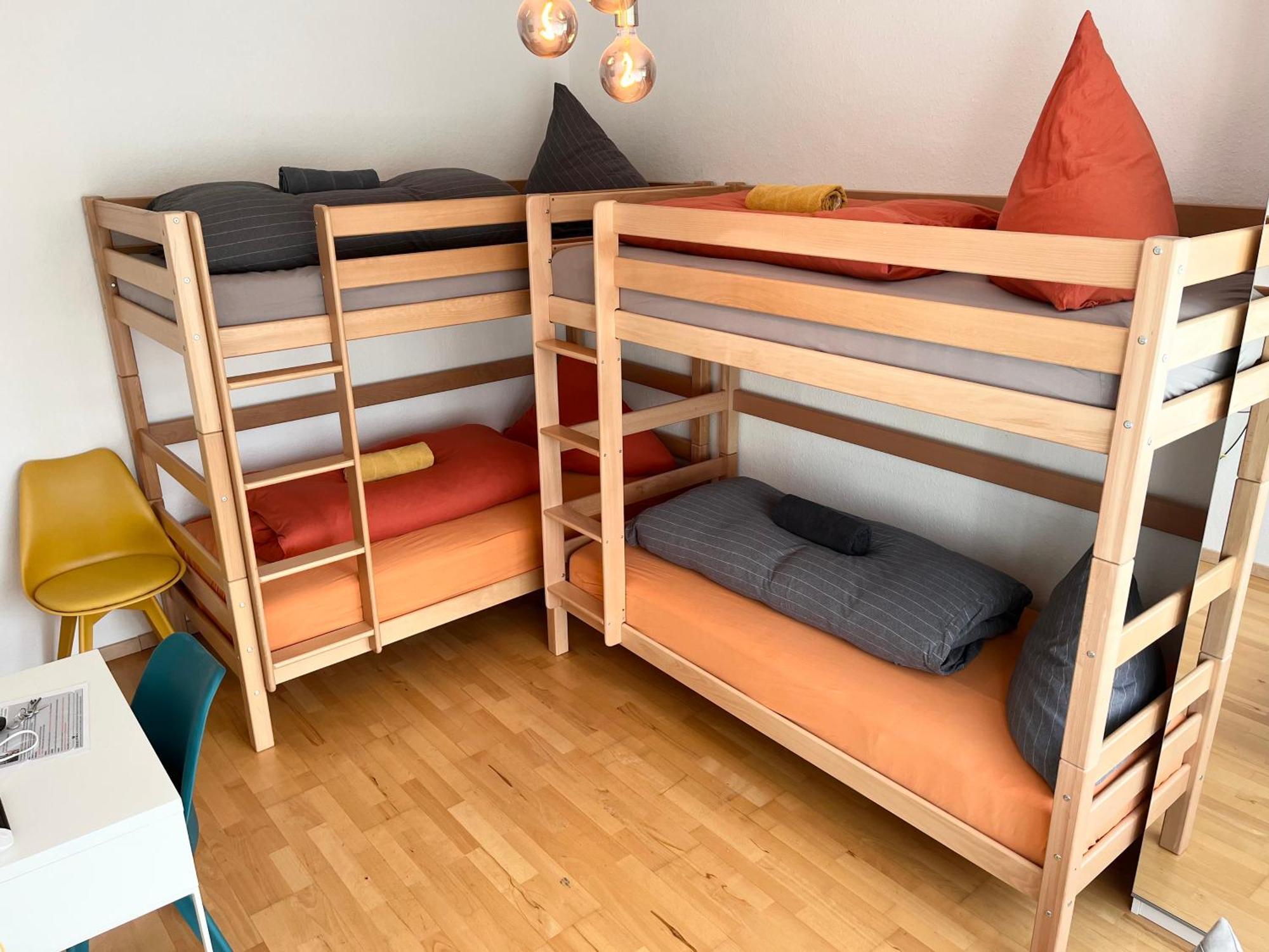 Gemuetliche Privatzimmer Mit Geteiltem Bad, Kueche Und Garten ميونيخ المظهر الخارجي الصورة